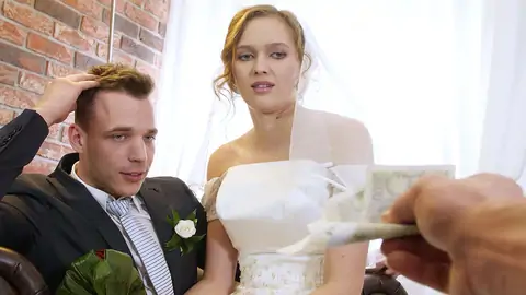 Buxomy bride bellows in ejaculation by enormous lollipop for money